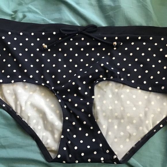 Plus size bikini Up to 40DD - Picture 2 of 6